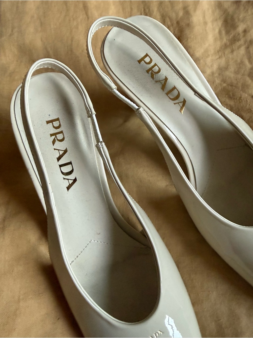 PRADA Patent Leather Slingback 85MM Pumps $1200 😮‍💨 Sz 7 / 37 - Picture 5 of 9